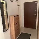 Golden Gate Apartment